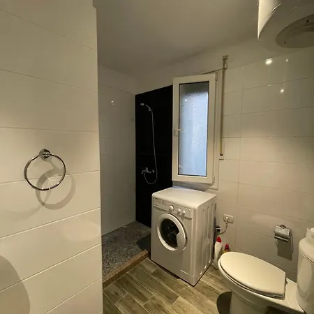 Apartment Osmenaj *
